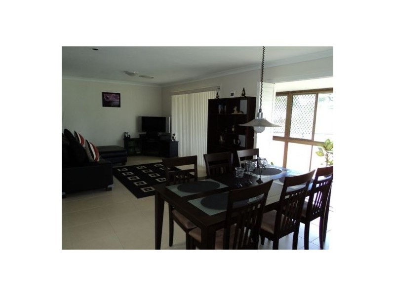 1 Mingaletta Drive, Ashmore QLD 4214