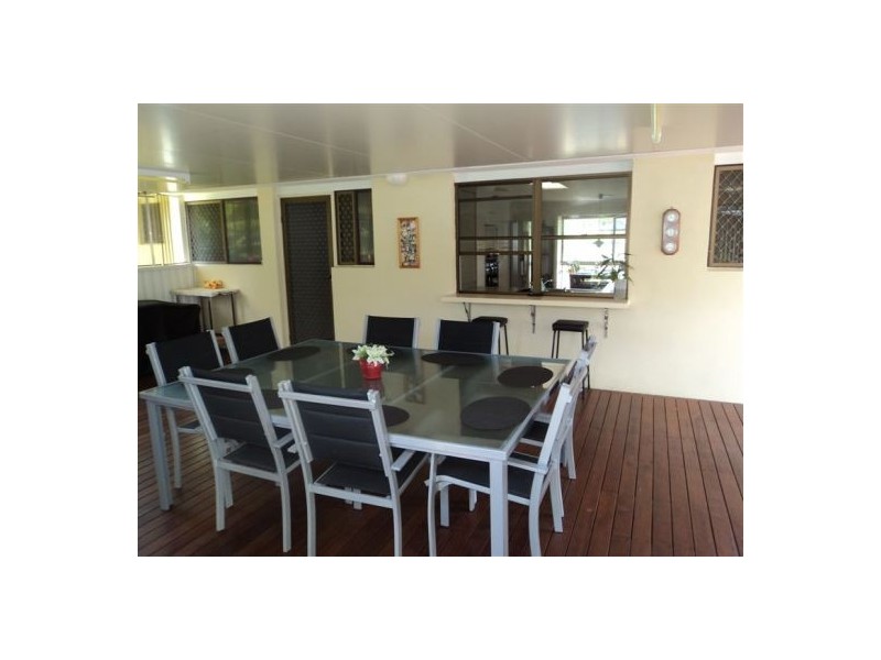 1 Mingaletta Drive, Ashmore QLD 4214