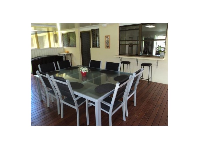 1 Mingaletta Drive, Ashmore QLD 4214