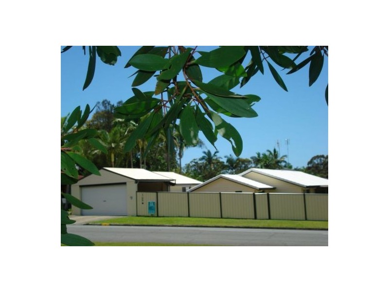 1 Mingaletta Drive, Ashmore QLD 4214