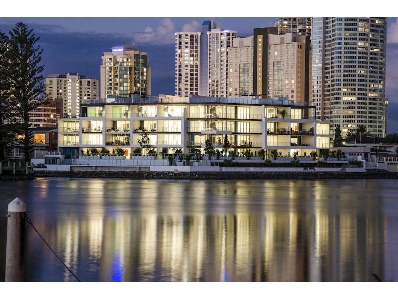 Surfers Paradise QLD 4217
