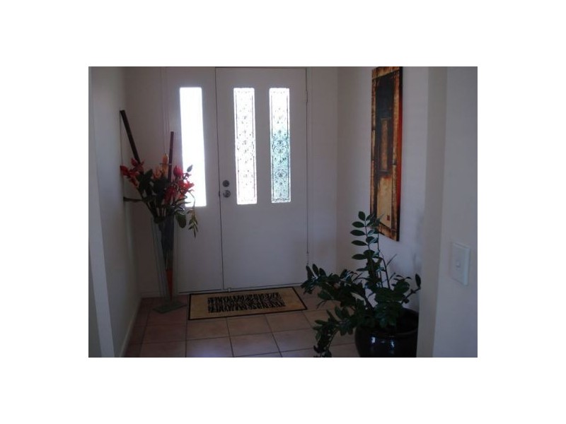 Parkwood QLD 4214