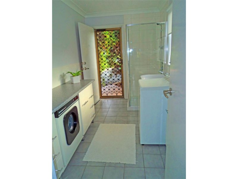 Ashmore QLD 4214