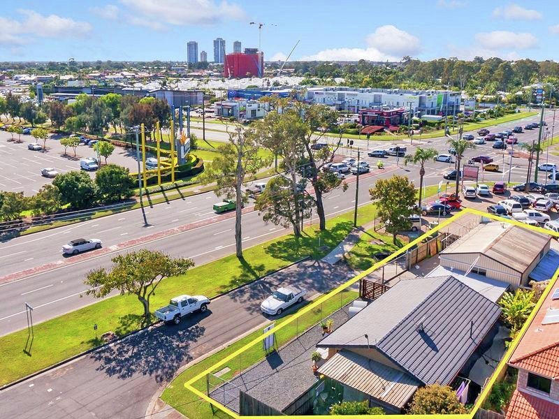 172 BRISBANE ROAD, Arundel QLD 4214