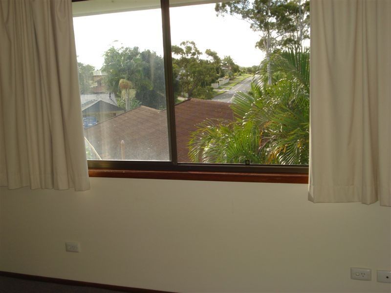 Ashmore QLD 4214