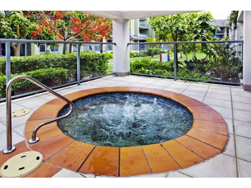 Biggera Waters QLD 4216