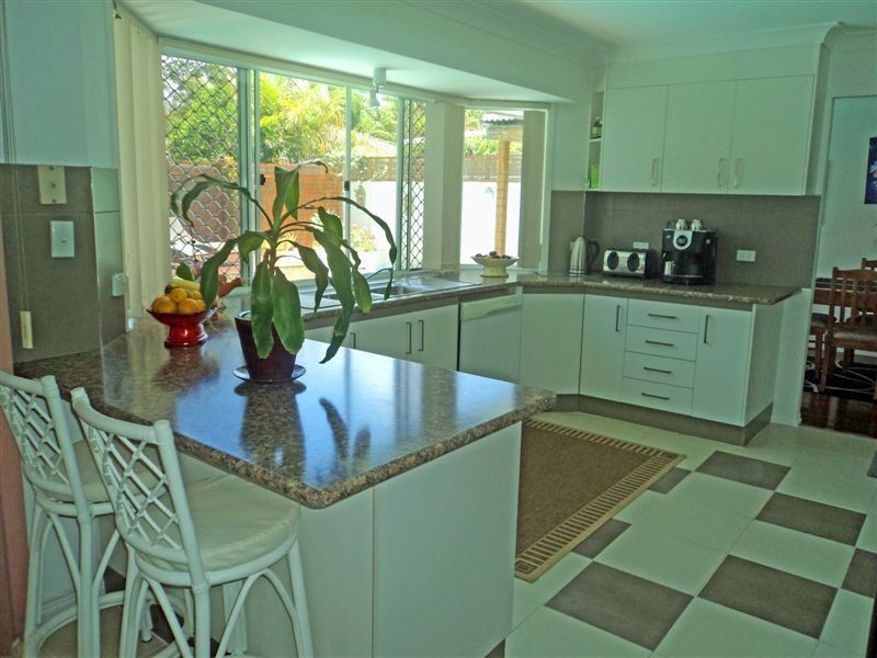 Arundel QLD 4214
