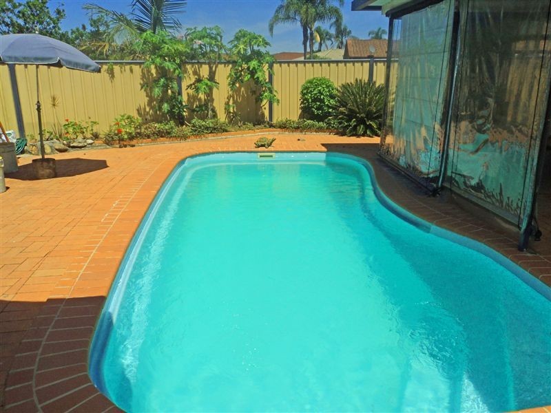 Ashmore QLD 4214