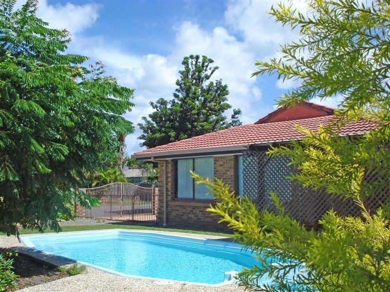 Sorrento QLD 4217