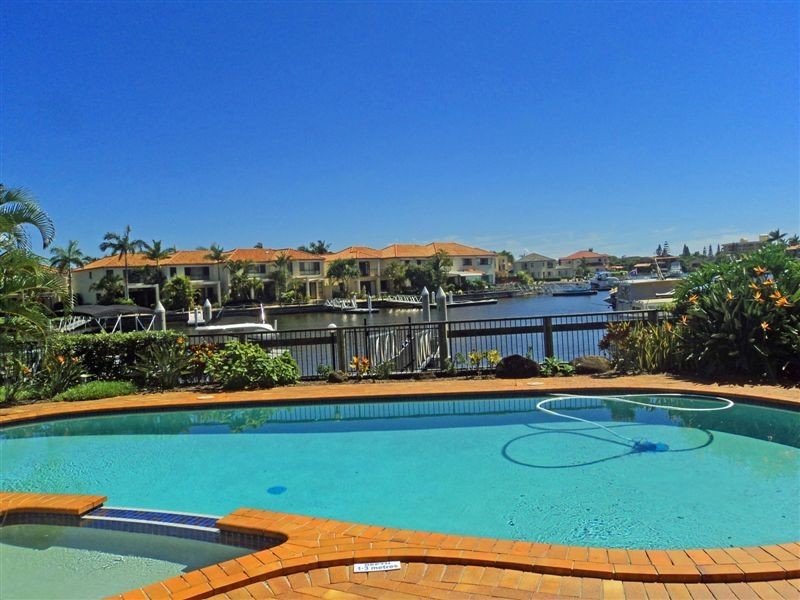 Runaway Bay QLD 4216