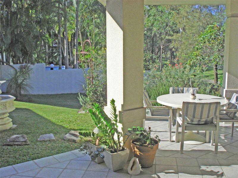 61 Chichester Drive, Arundel QLD 4214