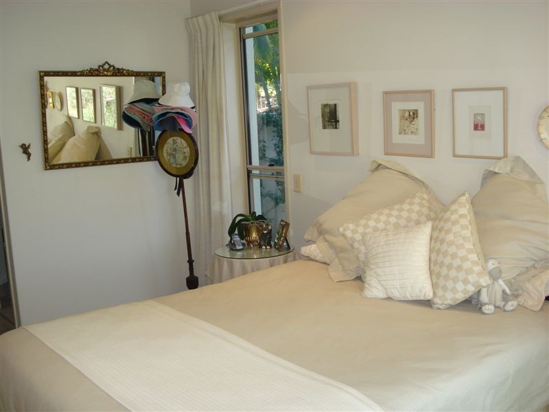 61 Chichester Drive, Arundel QLD 4214