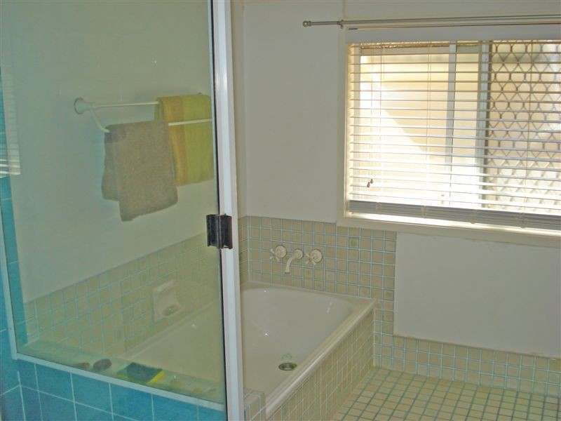 Ashmore QLD 4214