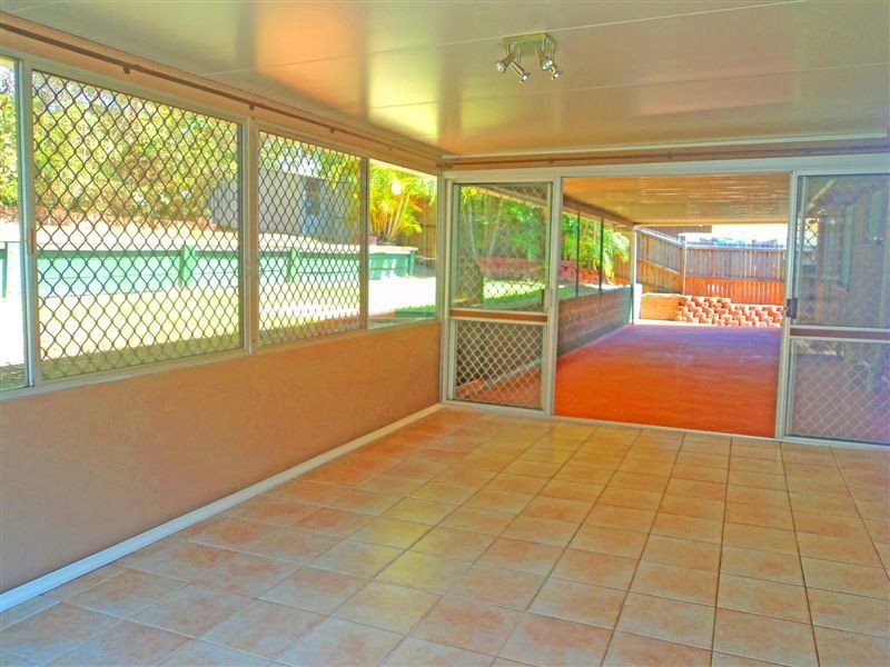 Ashmore QLD 4214