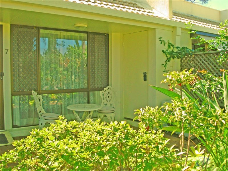 Ashmore QLD 4214