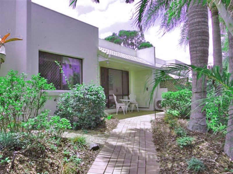 Ashmore QLD 4214