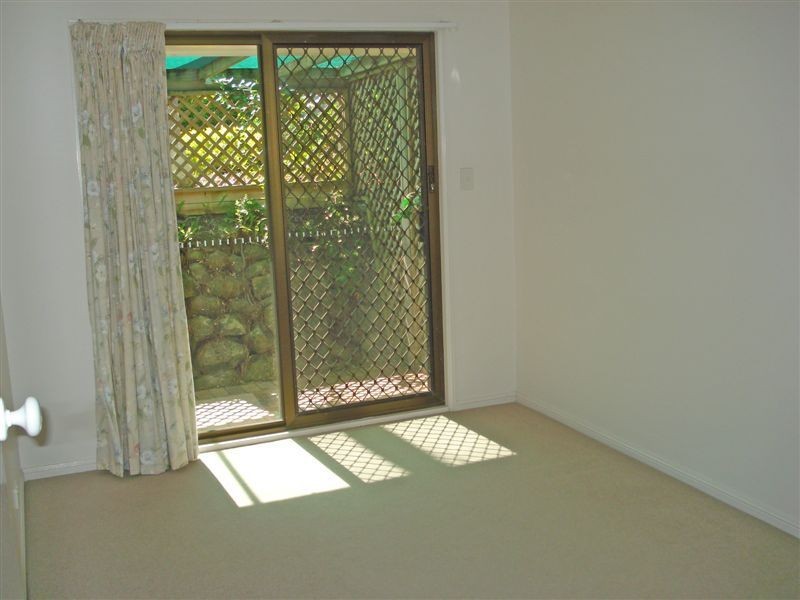 Ashmore QLD 4214