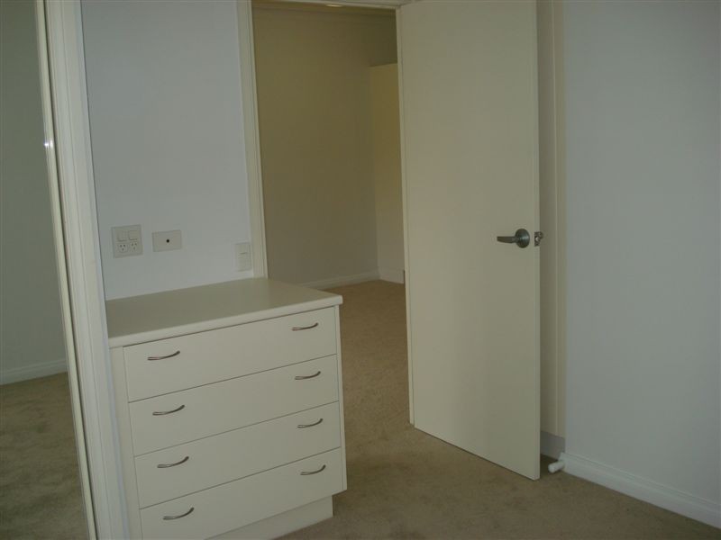 225/74 Wardoo Street, Ashmore QLD 4214