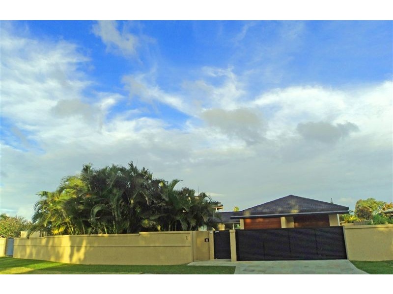 Broadbeach Waters QLD 4218