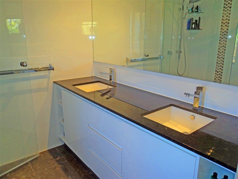 Broadbeach Waters QLD 4218