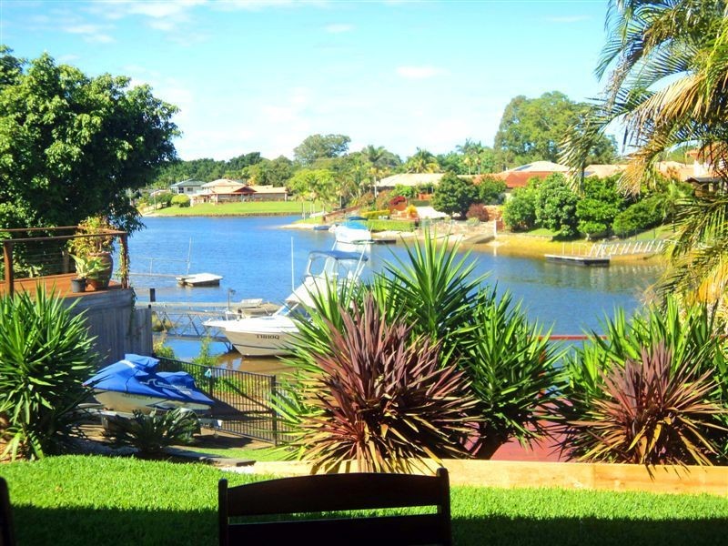 Broadbeach Waters QLD 4218