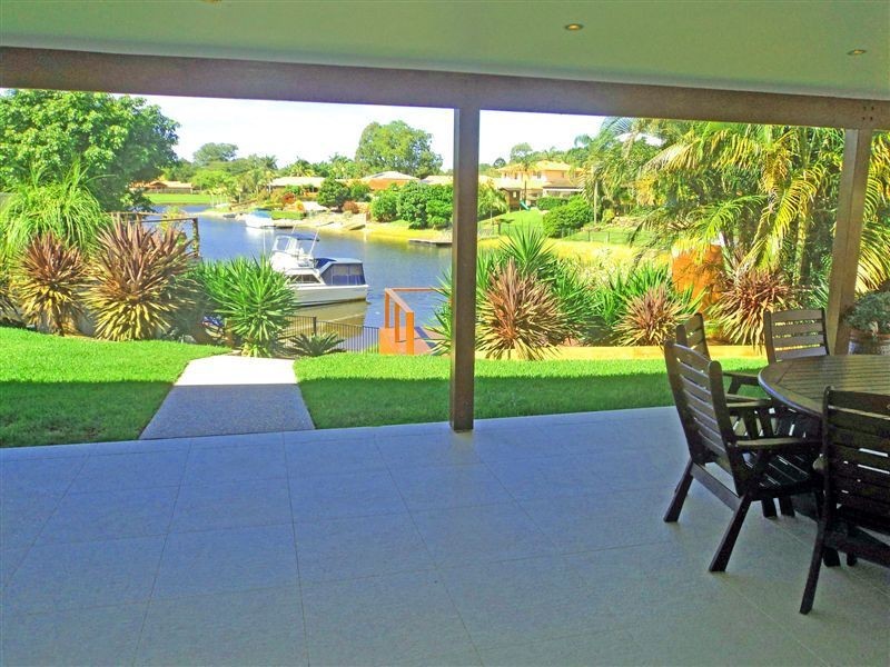 Broadbeach Waters QLD 4218