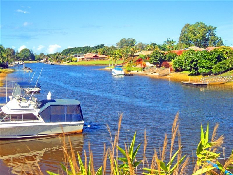 Broadbeach Waters QLD 4218