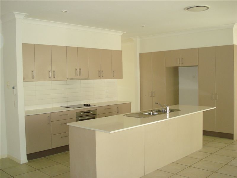 Ashmore QLD 4214