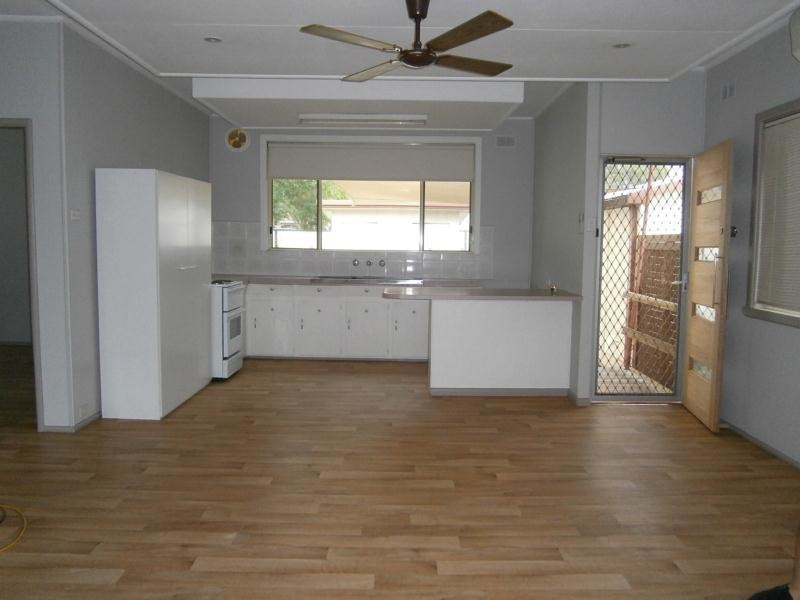 38 Brennon, Gorokan NSW 2263