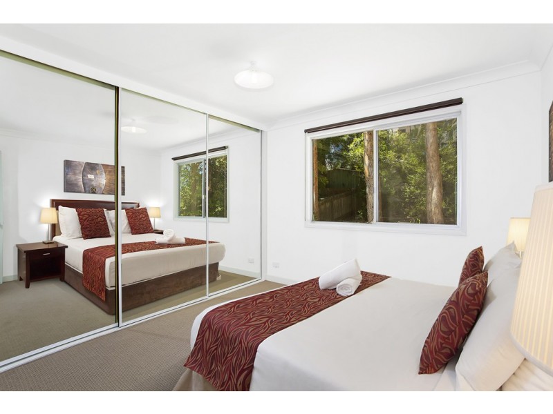 137 Lake Shore Drive, North Avoca NSW 2260