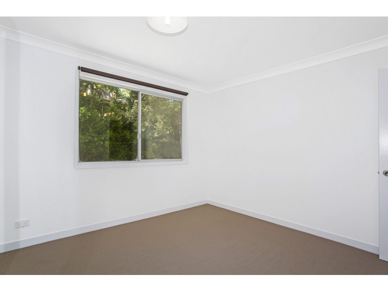 137 Lake Shore Drive, North Avoca NSW 2260