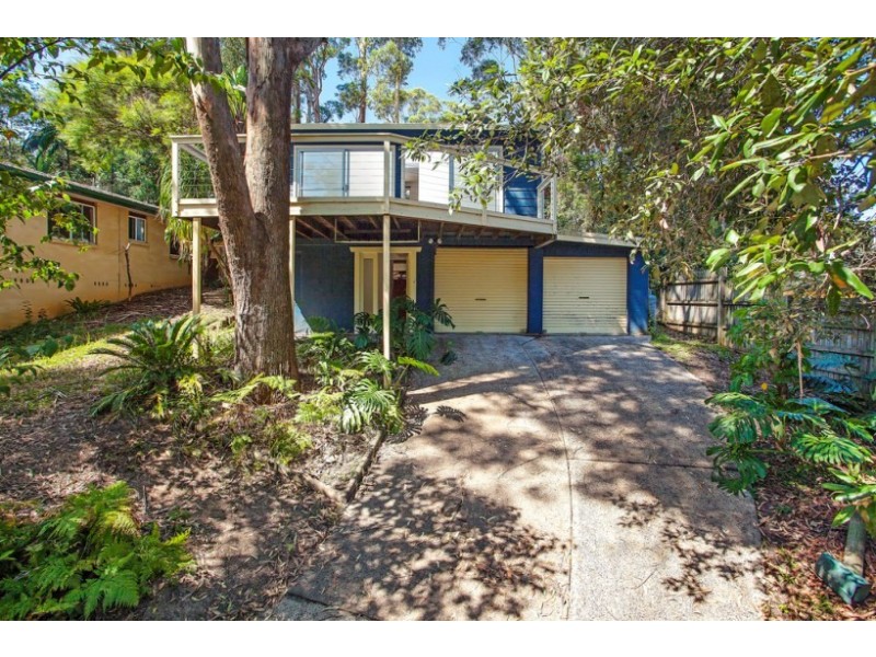 137 Lake Shore Drive, North Avoca NSW 2260