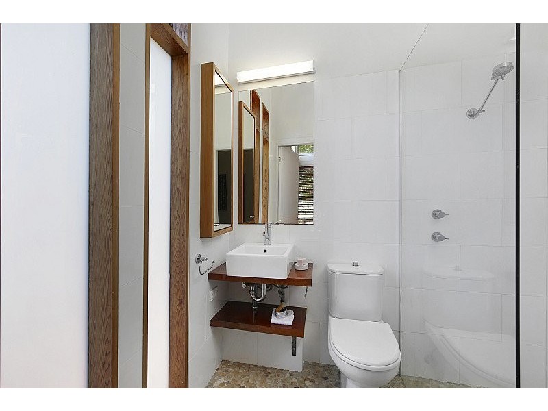 38 Cabbage Tree Avenue, Avoca Beach NSW 2251