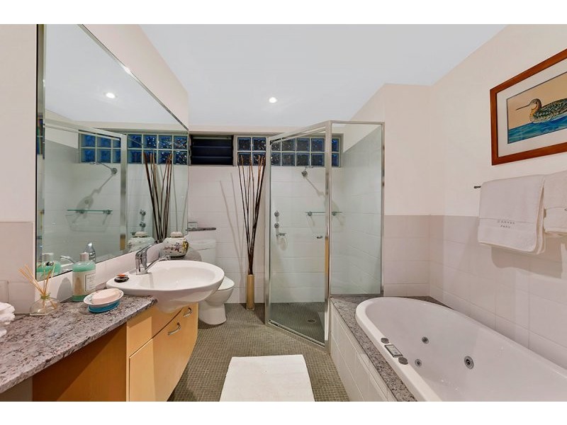 51 Barry Street, Bateau Bay NSW 2261