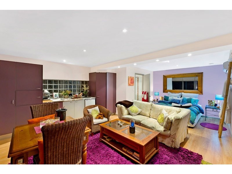 51 Barry Street, Bateau Bay NSW 2261