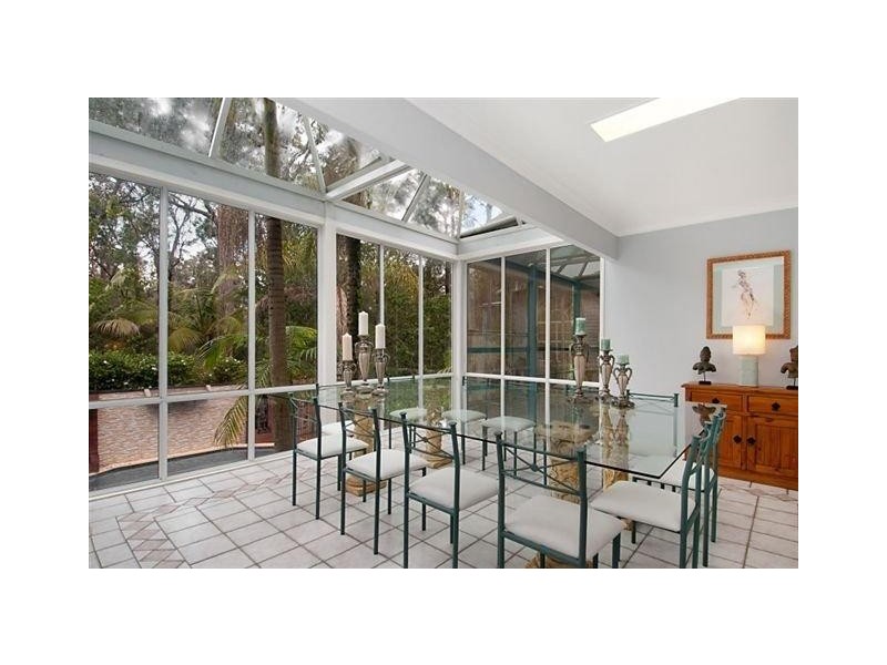 215 Wells Street, Springfield NSW 2250