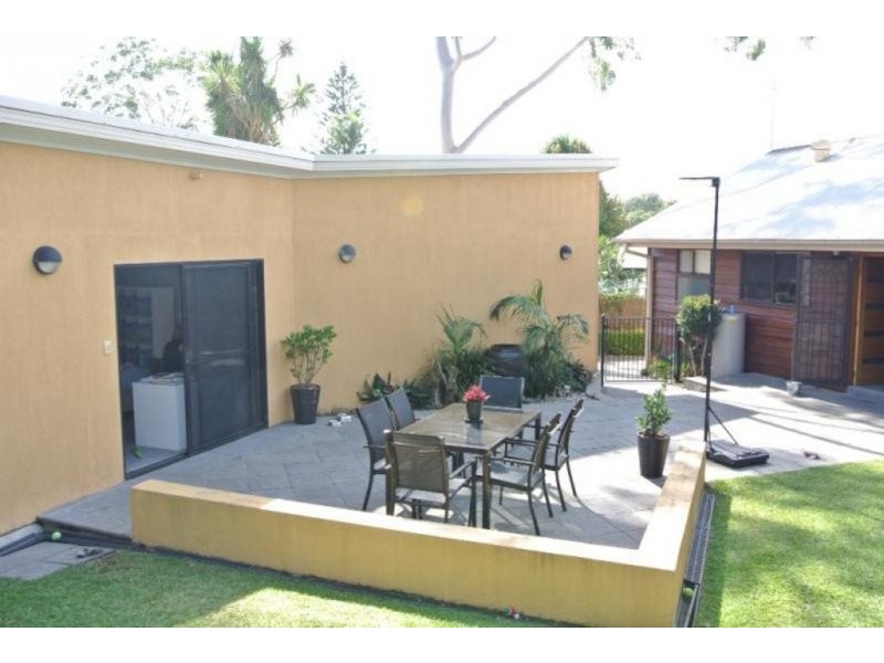 23 Raymond Terrace, Terrigal NSW 2260