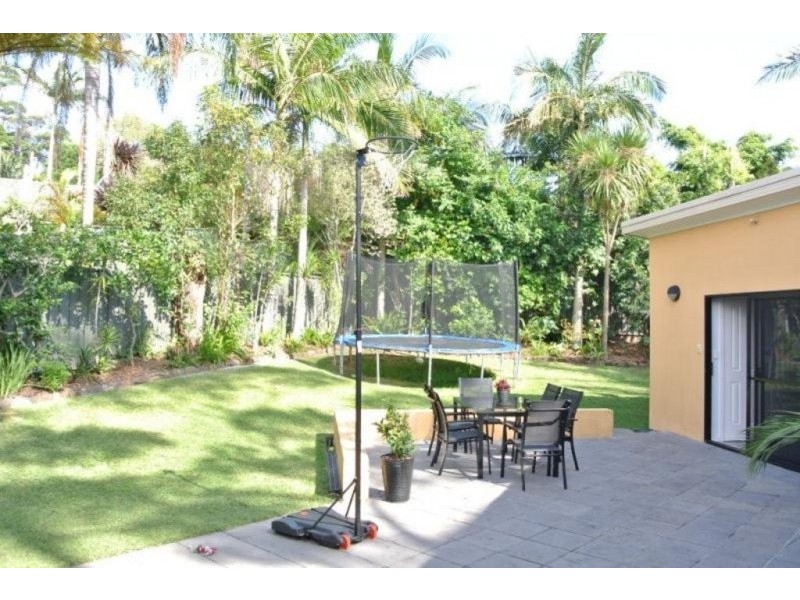 23 Raymond Terrace, Terrigal NSW 2260