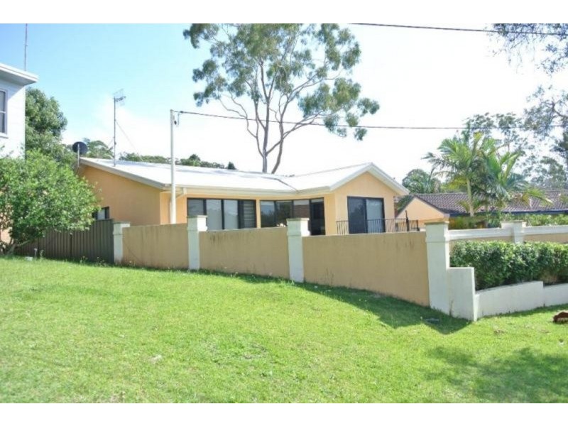 23 Raymond Terrace, Terrigal NSW 2260