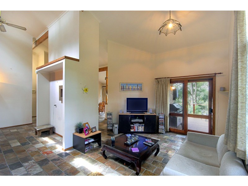 125 Hillside Road, Avoca Beach NSW 2251