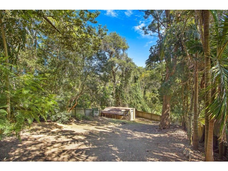 68 Lake Shore Drive, North Avoca NSW 2260