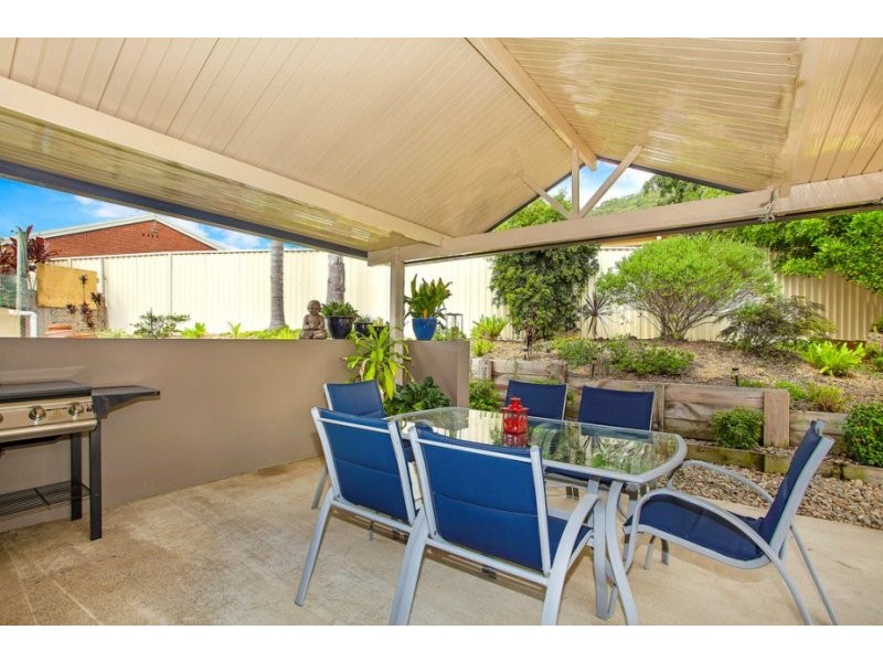 4 Alecia Close, Green Point NSW 2251