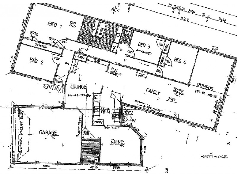 8 Swindon Circuit, Terrigal NSW 2260 Floorplan