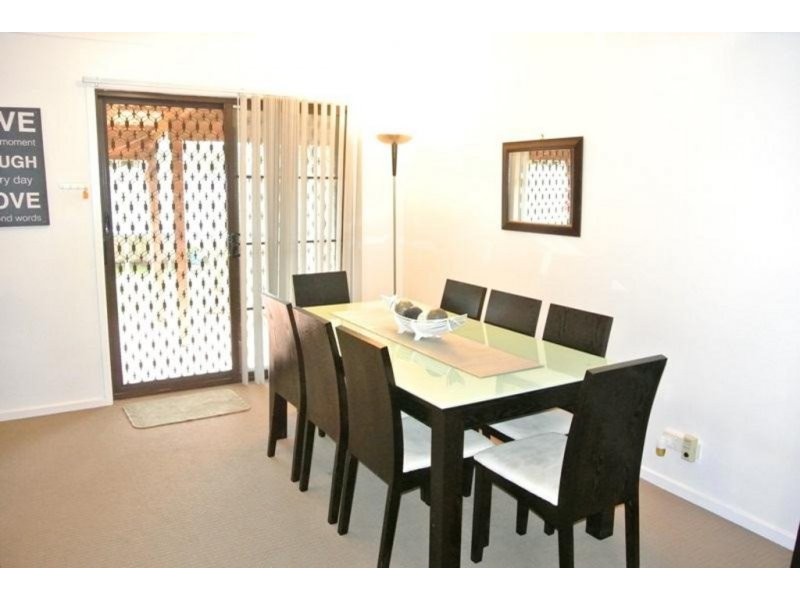42 Debra Anne Drive, Bateau Bay NSW 2261