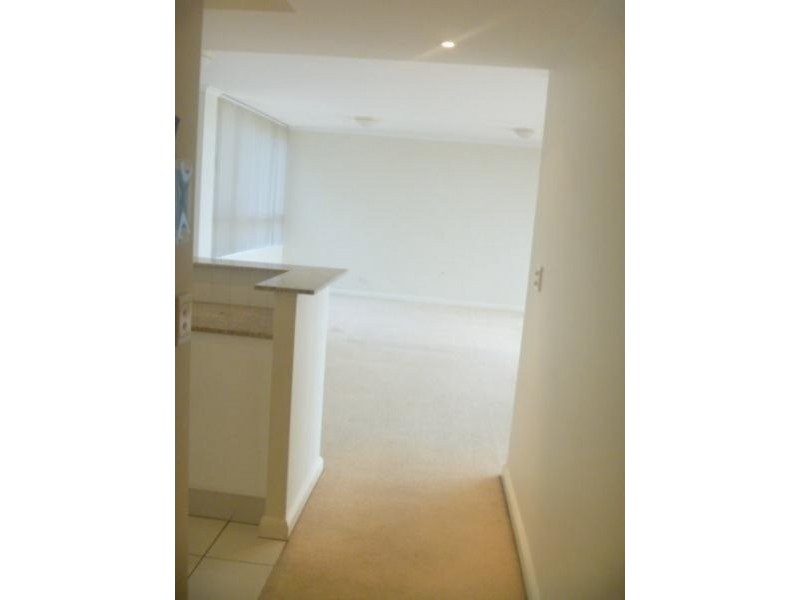 501/97-99 John Whiteway, Gosford NSW 2250