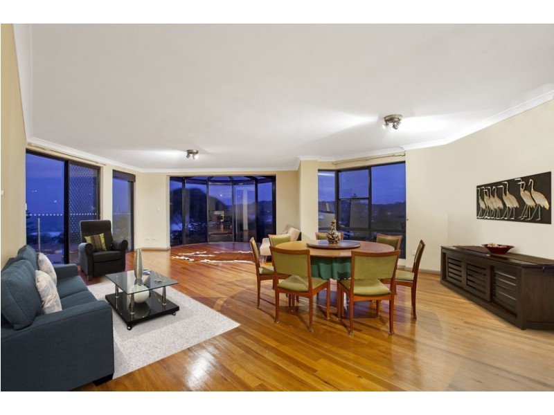 24 Tramway Road, North Avoca NSW 2260