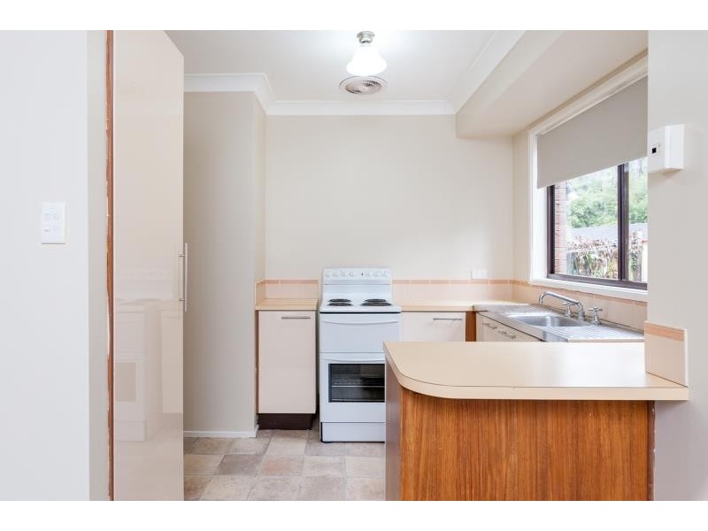 30 Ferntree Close, Wyoming NSW 2250