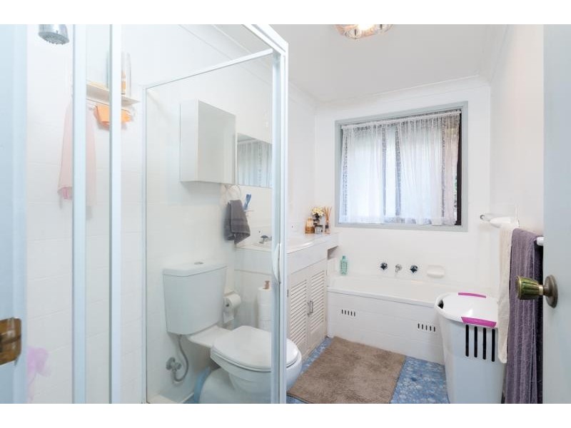 5 Mawarra, Wamberal NSW 2260