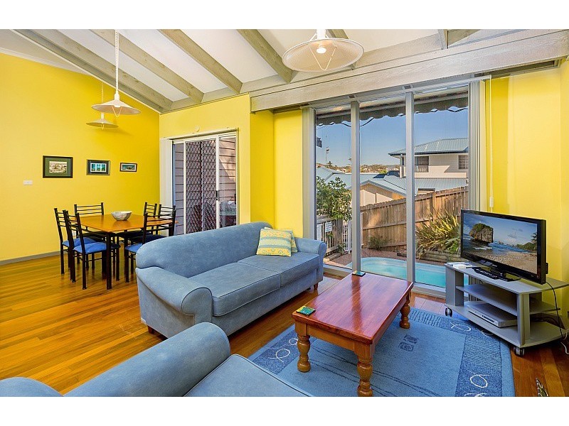 2/24 Avoca Drive, Avoca Beach NSW 2251
