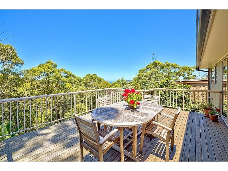 15 Table Top Road, North Avoca NSW 2260